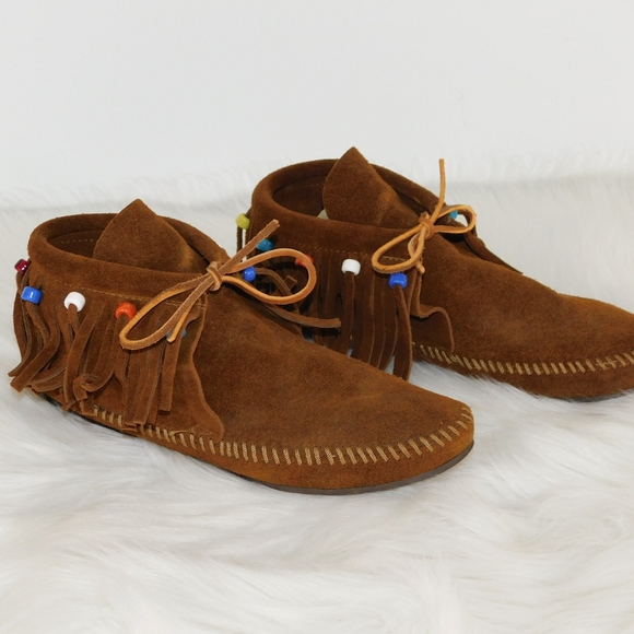 ladies leather moccasins